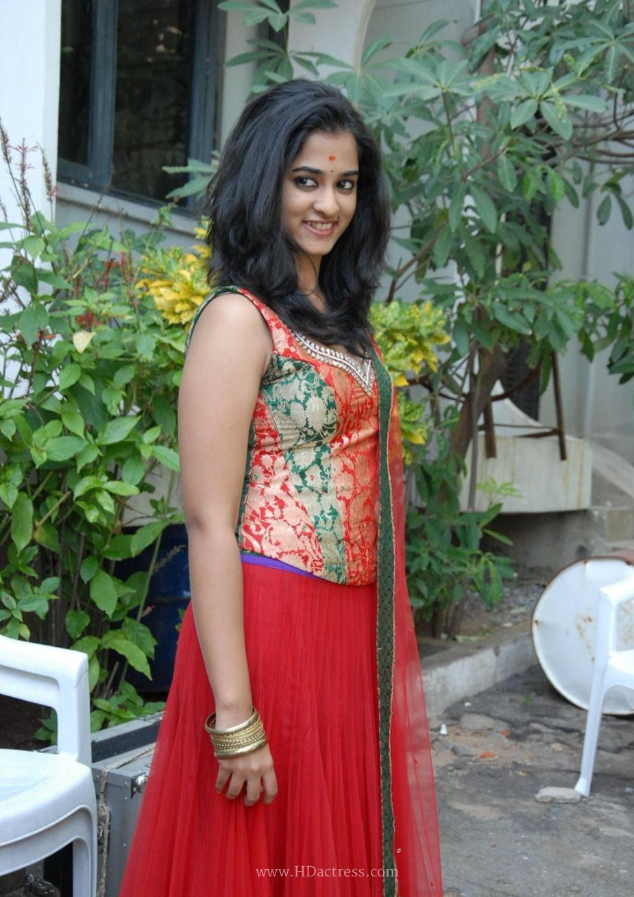 Nanditha Latest Hot Gorgeous Photoshoot - Image 3 Nanditha Latest Hot Gorgeous Photoshoot - Image 3