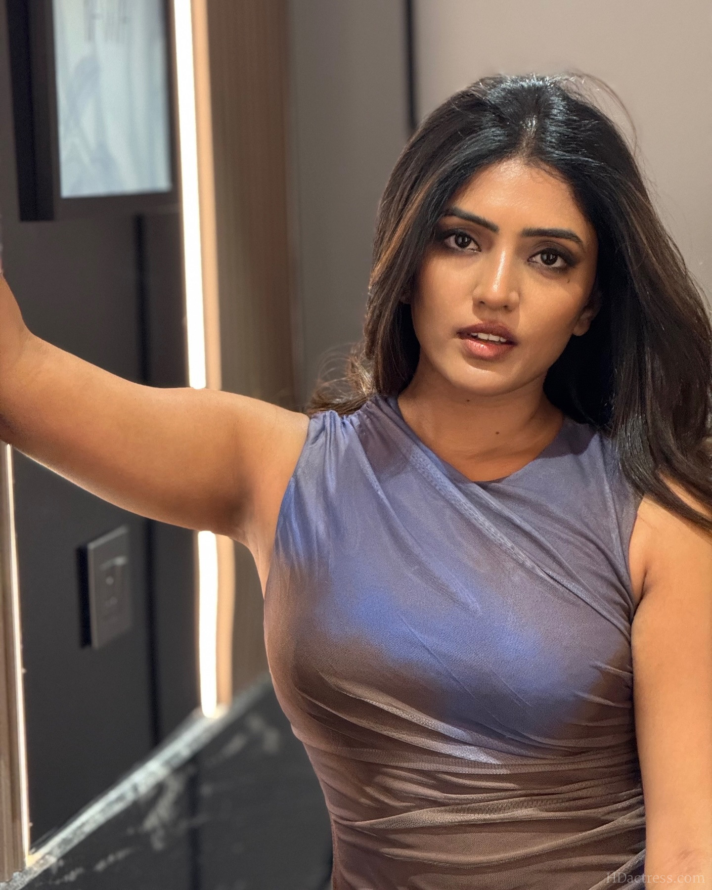 Indian Actress Eesha Rebba In Sleeveless Black Gown | HDactress.com