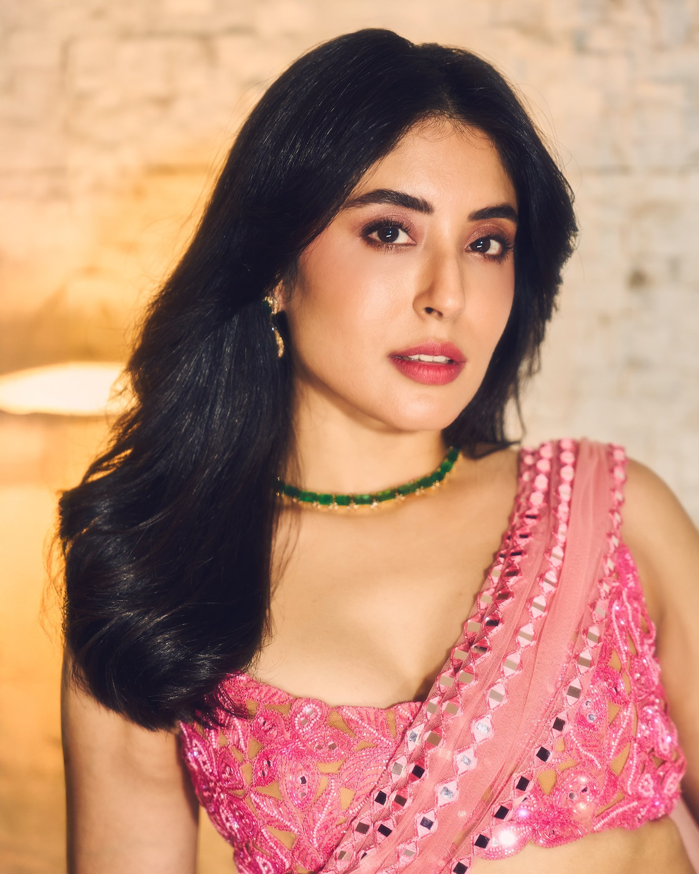 Kritika Kamra Shining In Pink Designer Saree Blouse | HDactress.com