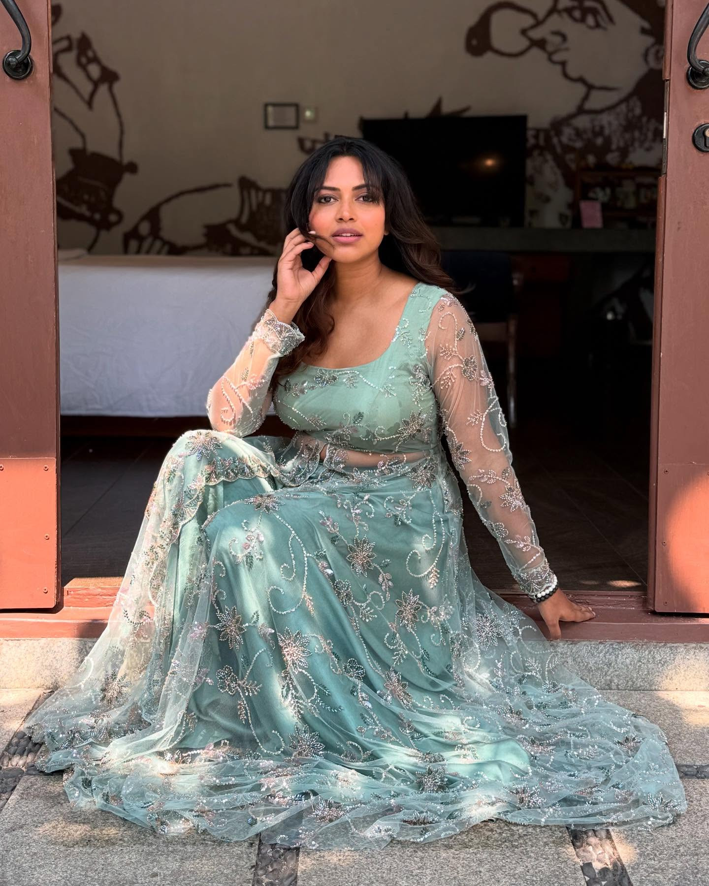 ACTRESS AMALA PAUL MALAYALAM ACTRESS NEW PHOTOS | HDactress.com - Image 1