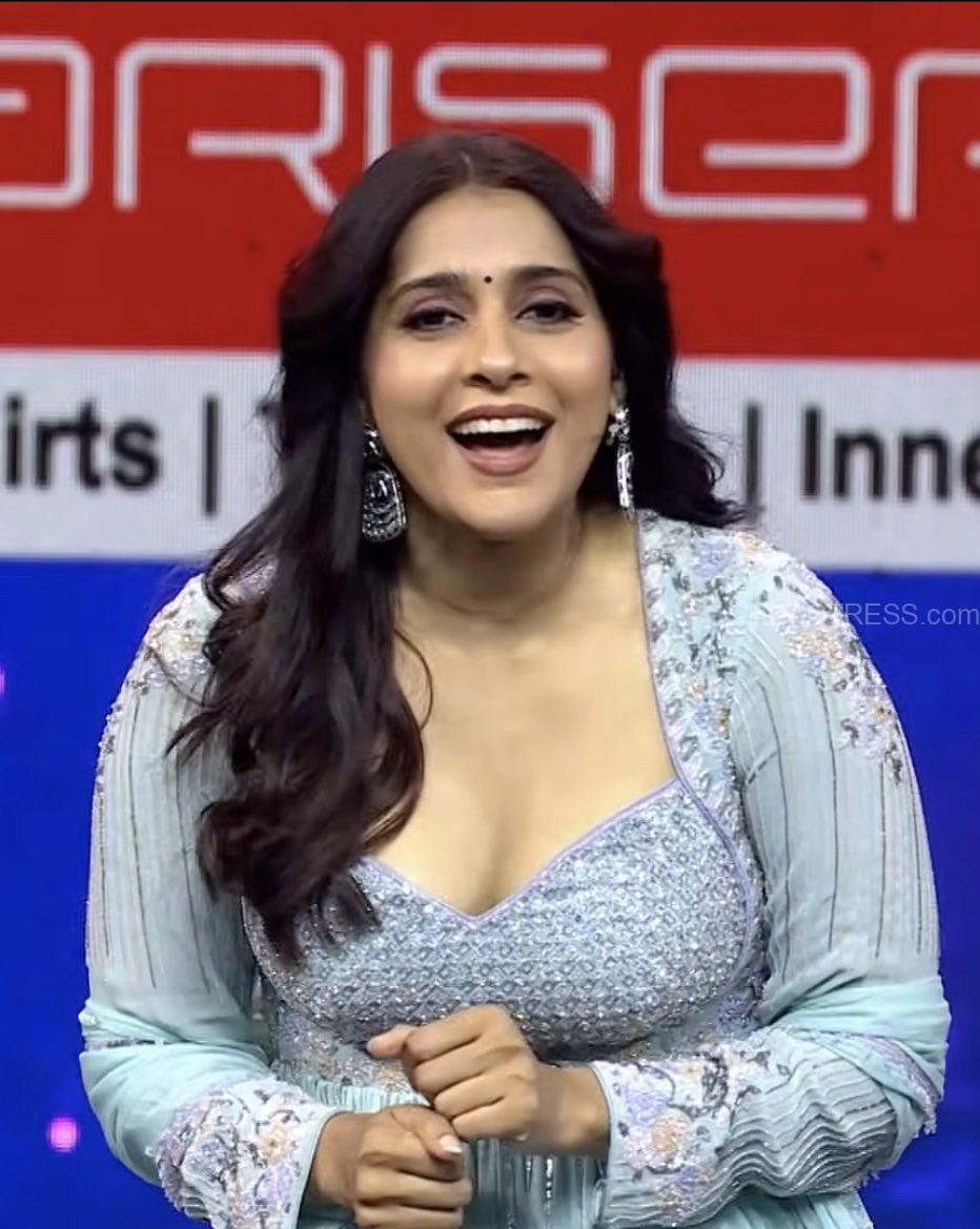Rashmi Gautam Turns Up the Heat with Sexy Cleavage Shots on TV Show - Image 1