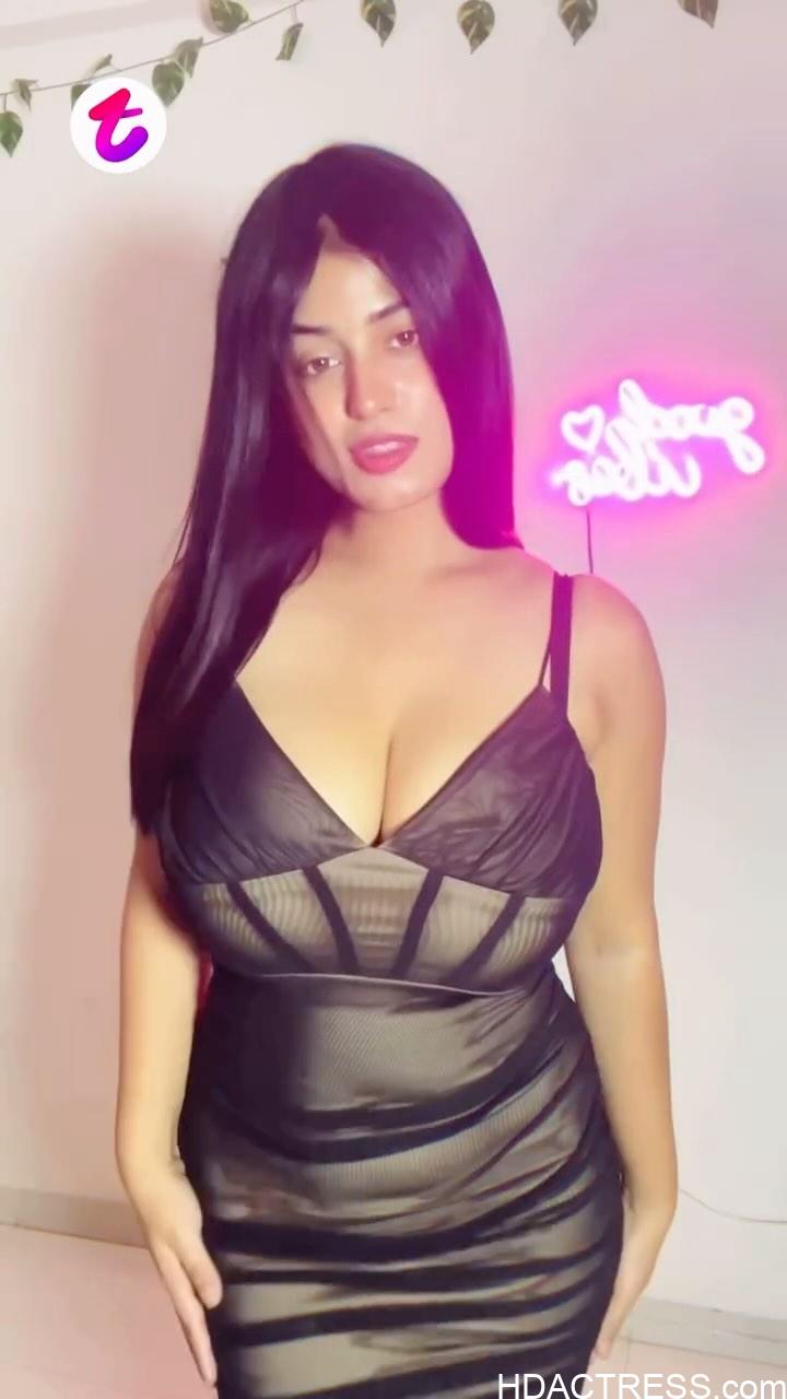 Tushikha Goswami Slaying Social Media Sexiest New Photos - Image 1
