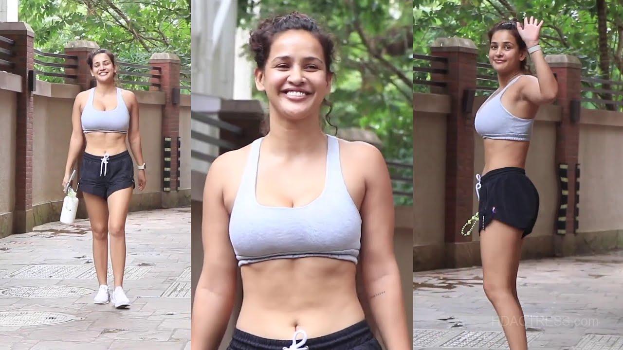 Aisha Sharma in Sports Bra and Joggers Is the Sexy Workout Inspiration You Needed - Image 1