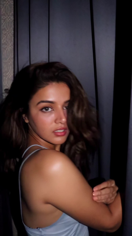 Sizzling Hot! Wamiqa Gabbi Turns Up the Heat in Sexy Glam Photoshoot