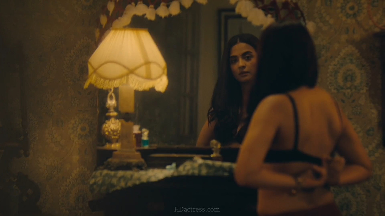 Surveen Chawla’s Intense Kiss & Strip Scene in Mandala Murders