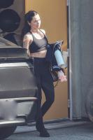 Ana de Armas Shows Off Her Post-Workout Glow While Leaving an LA Gym - Image 1