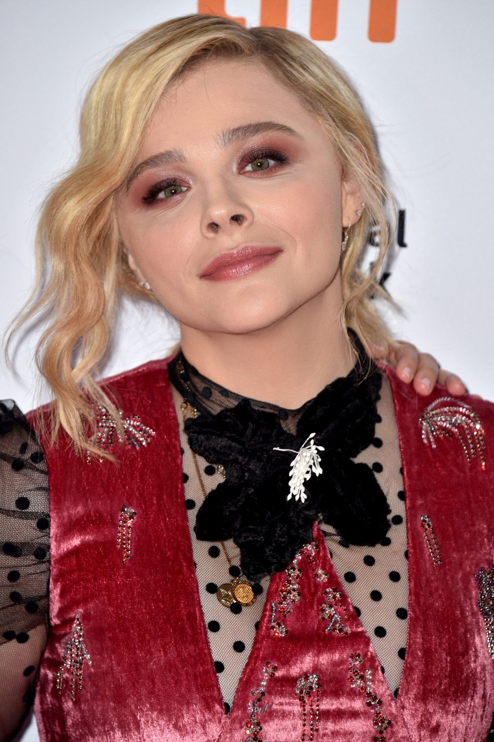 Chloe Grace Moretz UHD HD High-Resolution Digital Photo
