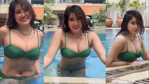 Sofia Ansari Two Piece Bikini Instagram Subscriptions Photos Go Viral - Image 1