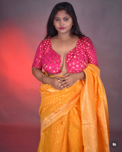 Riya Ray Model, Glamour Model, Riya Ray Plus Size Model