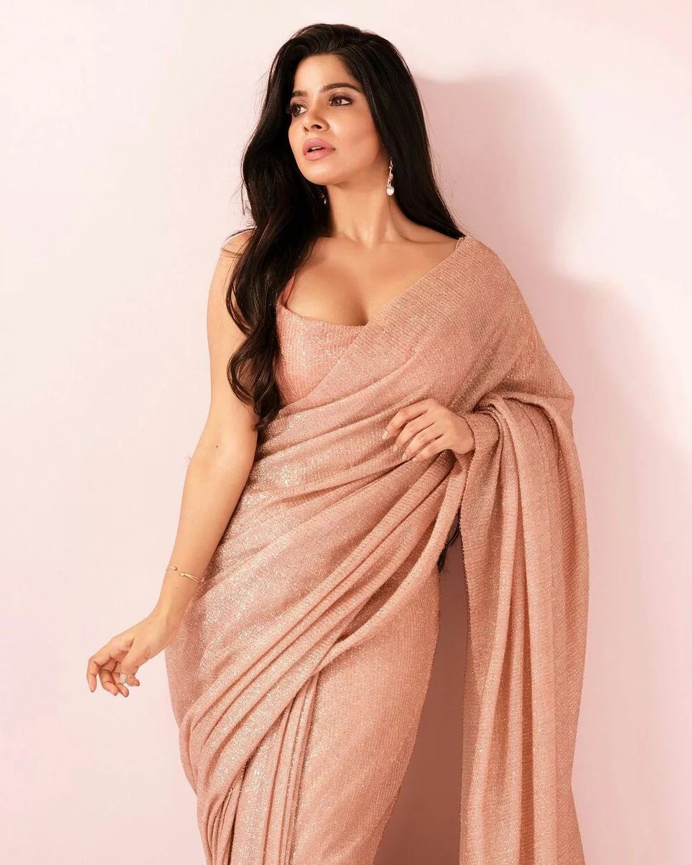 Mallu Actress divya bharathi latest photoshoot