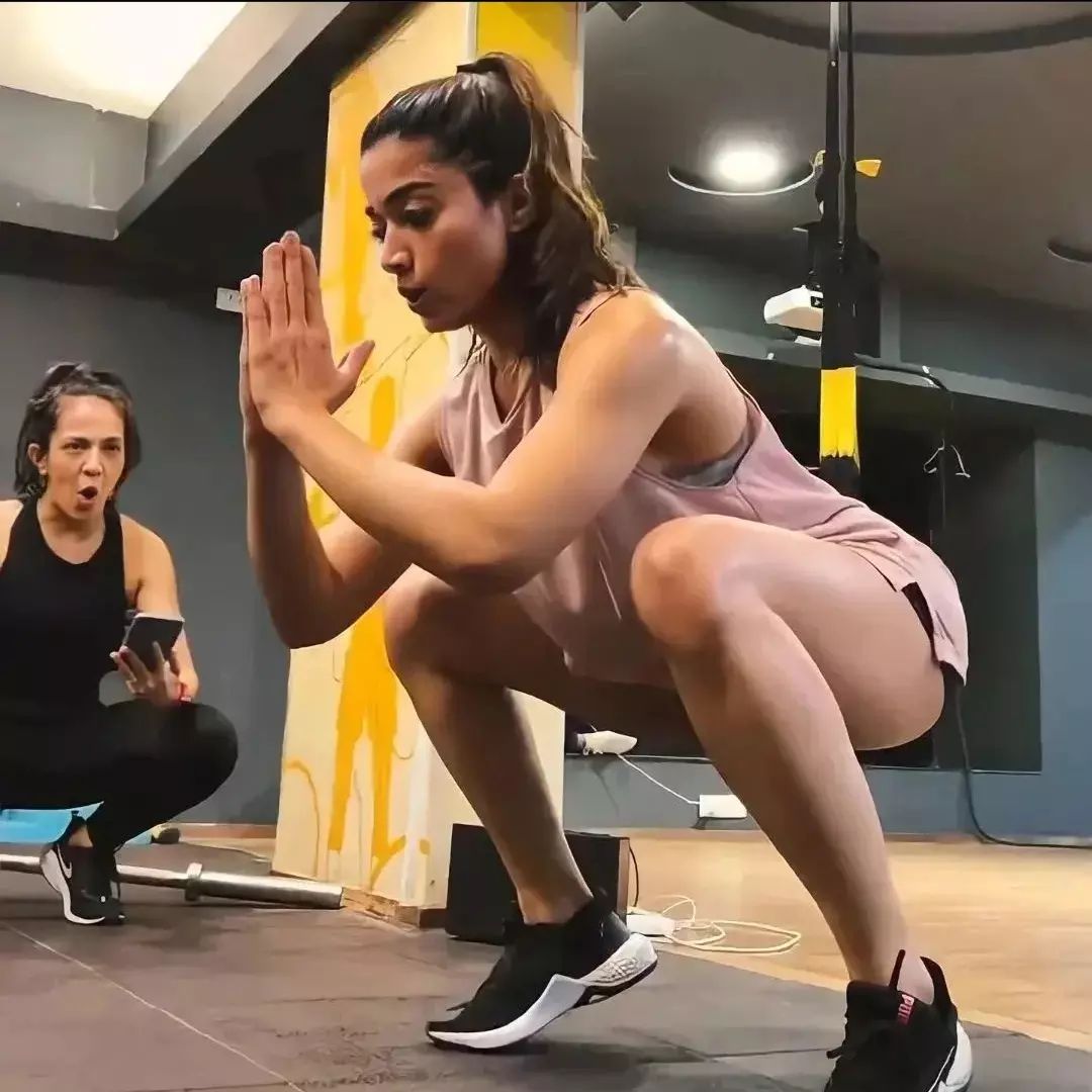 Actress Rashmika Mandanna latest workout stills & videos