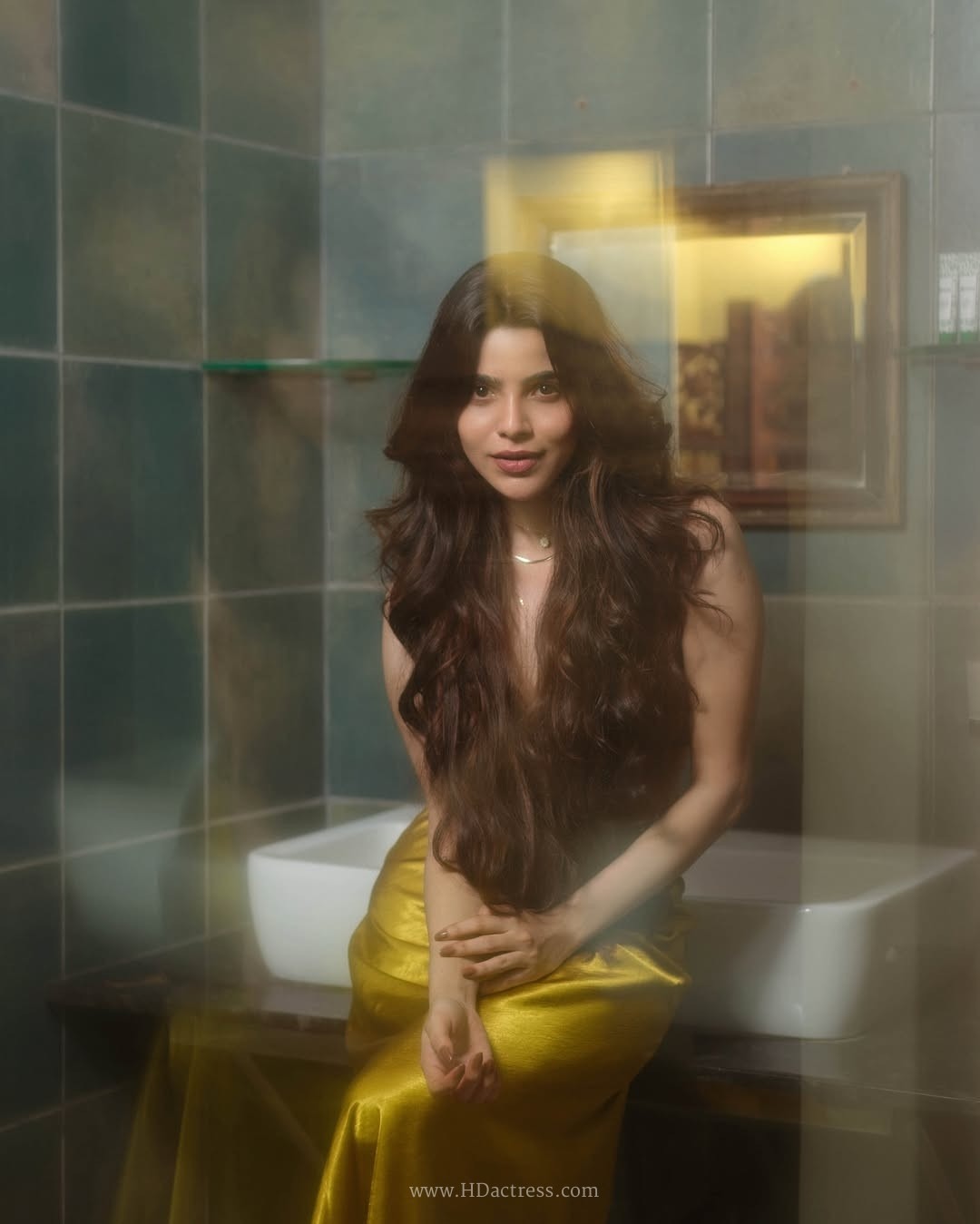 Divya bharathi’s striking retro vibe poses in bold crop top and silk skirt.. - Image 13 Divya bharathi’s striking retro vibe poses in bold crop top and silk skirt.. - Image 13