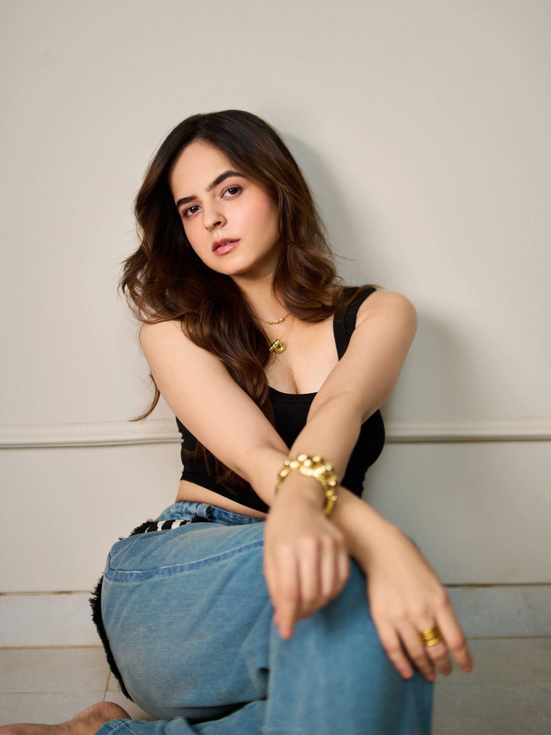 Palak Sindhwani In Fitted Crop Tank Top With Scoop Neckline: See Photos