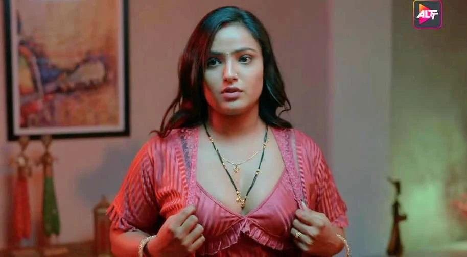Shyna Khatri Complete Bold Web Series List Her Most Viral OTT Roles - Image 20 Shyna Khatri Complete Bold Web Series List Her Most Viral OTT Roles - Image 20