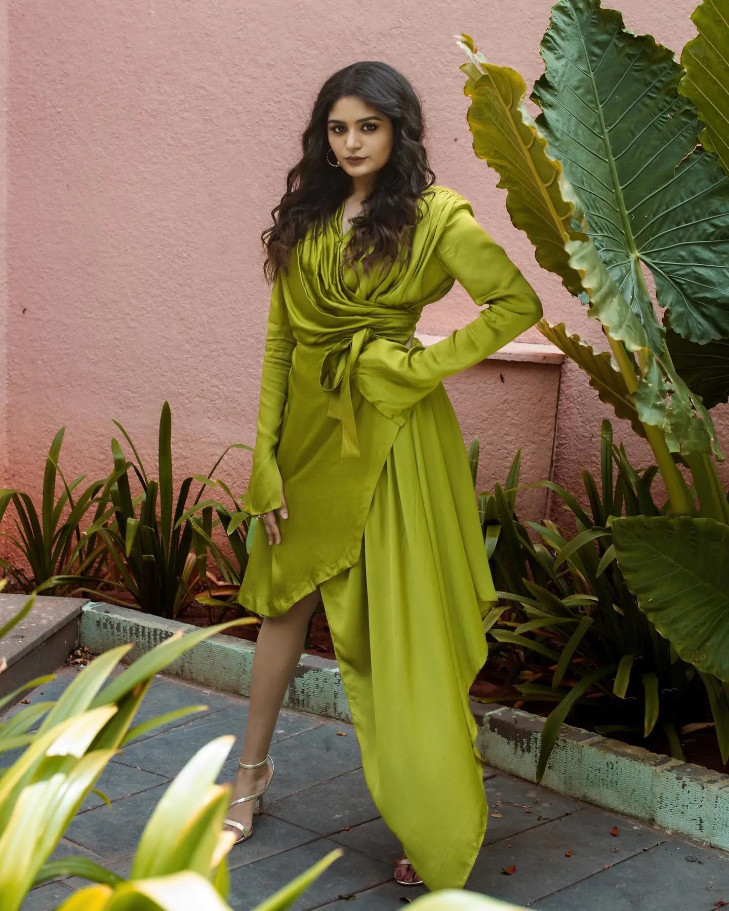 Tollywood Actress Aditi Shankar Wearing Green Gown | HDactress.com - Image 8 Tollywood Actress Aditi Shankar Wearing Green Gown | HDactress.com - Image 8