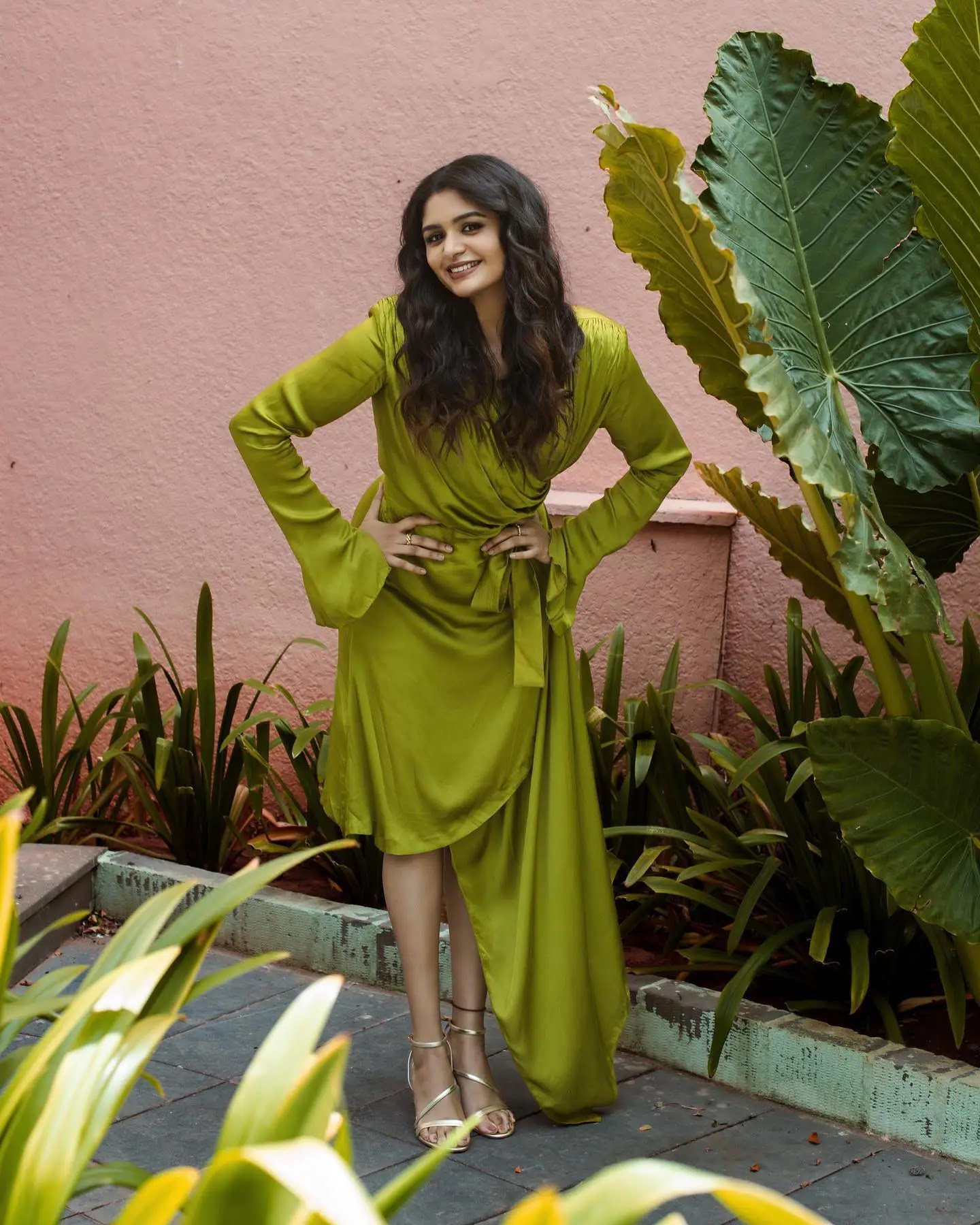 Tollywood Actress Aditi Shankar Wearing Green Gown | HDactress.com - Image 2 Tollywood Actress Aditi Shankar Wearing Green Gown | HDactress.com - Image 2