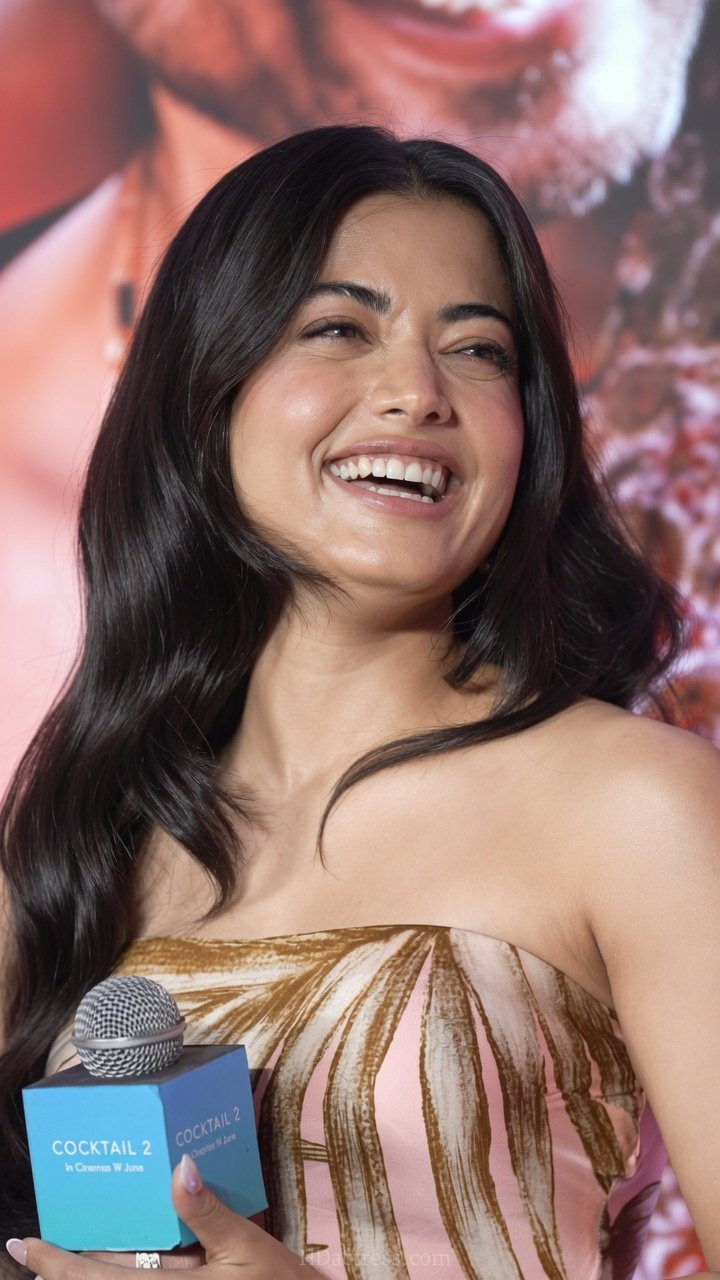 Rashmika Mandanna Cute Facecard Mobile Wallpapers