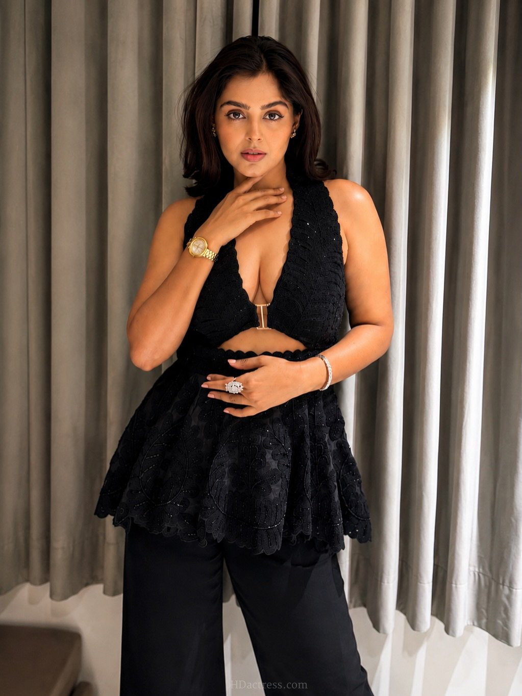 monal gajjar viral photos, bold plunging neckline look, monal gajjar busty look, celebrity style inspiration, hot actress photo gallery, trending celebrity outfits, monal gajjar instagram updates