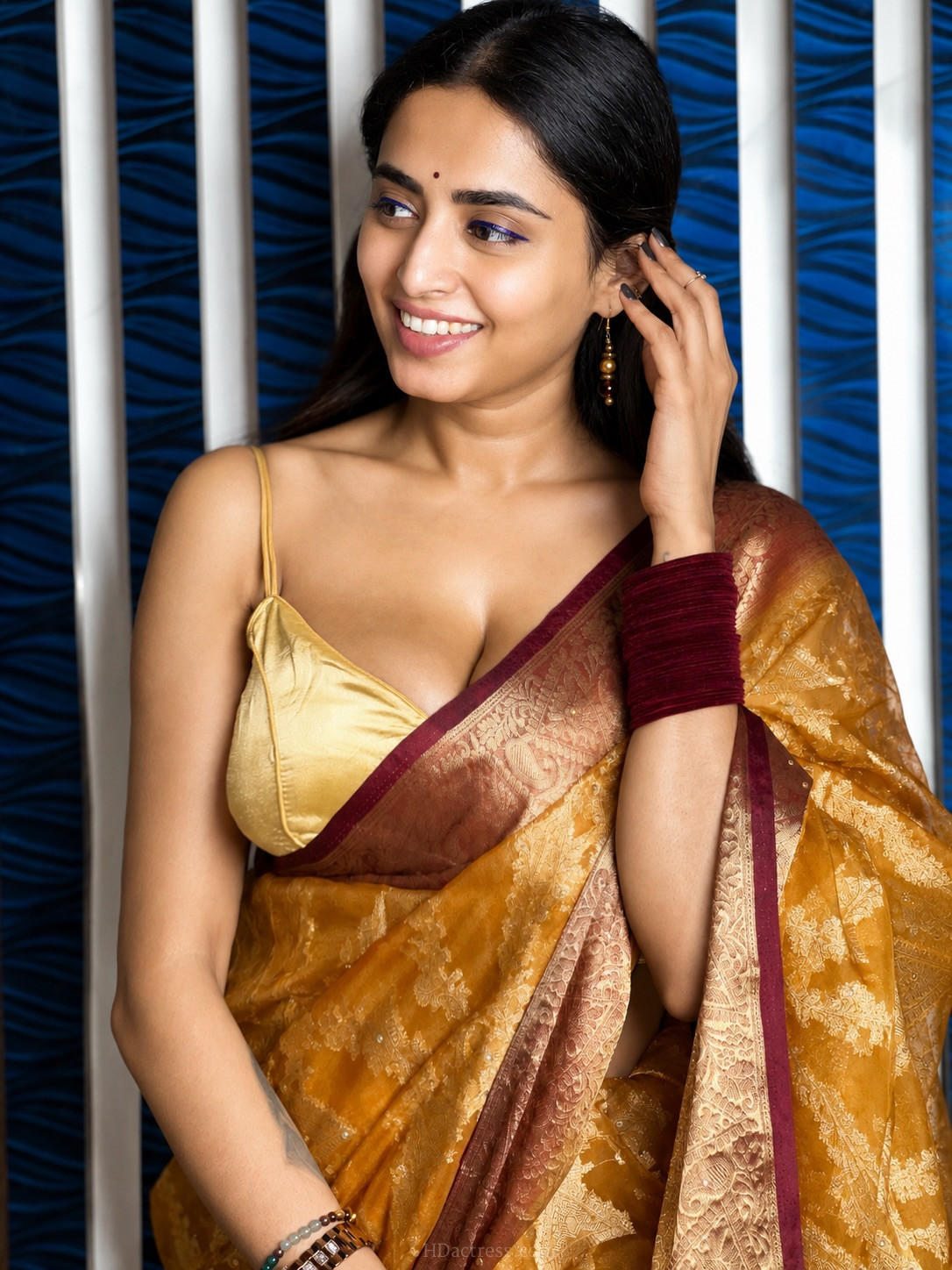 Kashish J Chopra Latest Mustard Gold Saree Pics