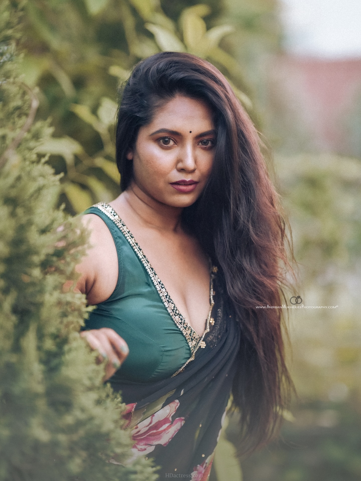 Piu Dey Maikap in green blouse and floral saree drape Piu Dey Maikap in green blouse and floral saree drape