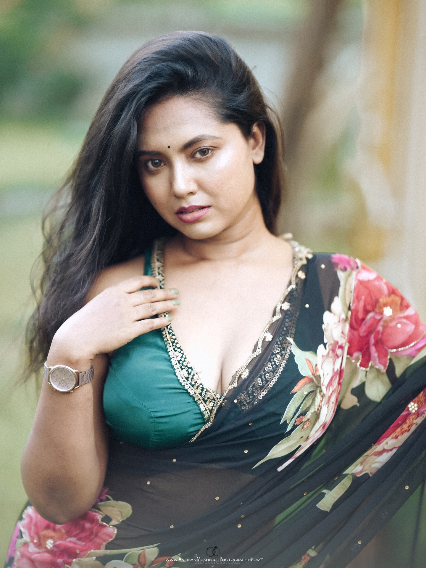 Piu Dey Maikap in green blouse and floral saree drape Piu Dey Maikap in green blouse and floral saree drape