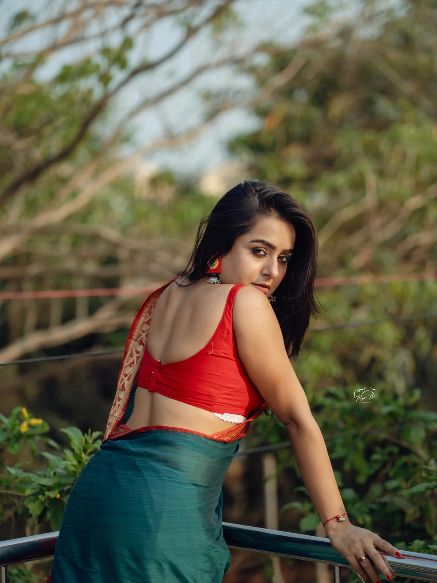 Priyanka Banerjee armpit pics in teal green handloom saree Priyanka Banerjee armpit pics in teal green handloom saree