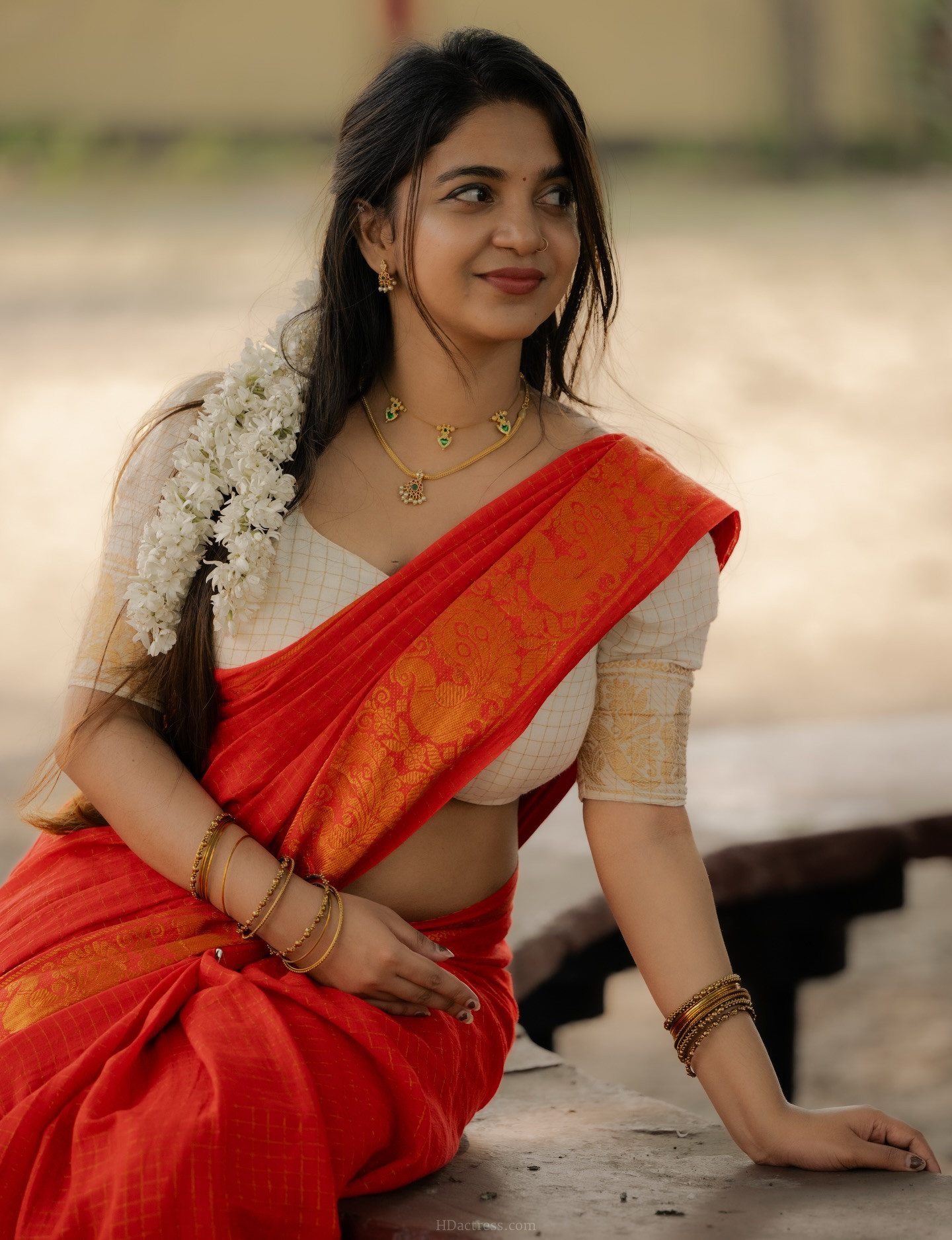 Vandana Dhanesh Latest Red Saree Images
