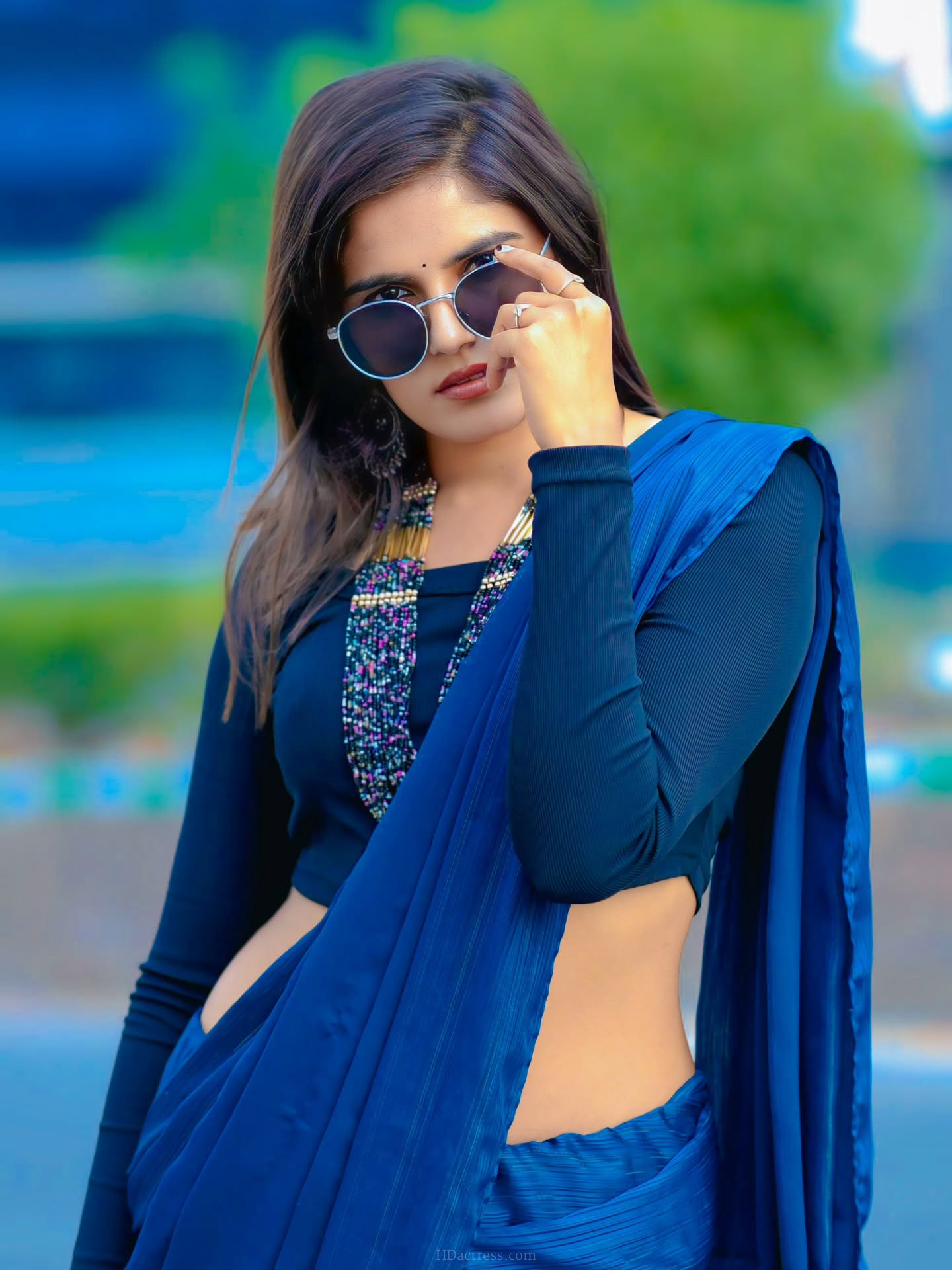 Vyshu Reddy Latest Royal Blue Saree Images