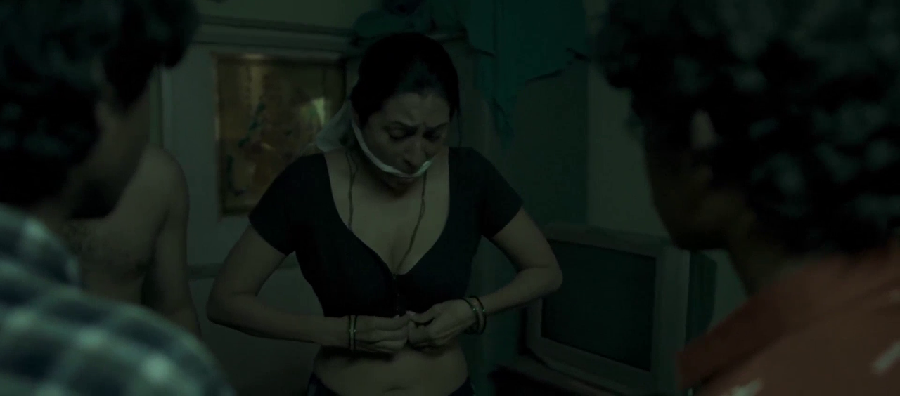 Kashmira Shah See Her Boldest Photos in ‘Nay Varan Bhat Loncha Kon Nai Koncha”