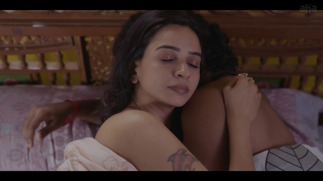 Divya Ganesan Wild Bed Scene Gallery: 100+ Rare HD Snaps From Sshhh Season 3