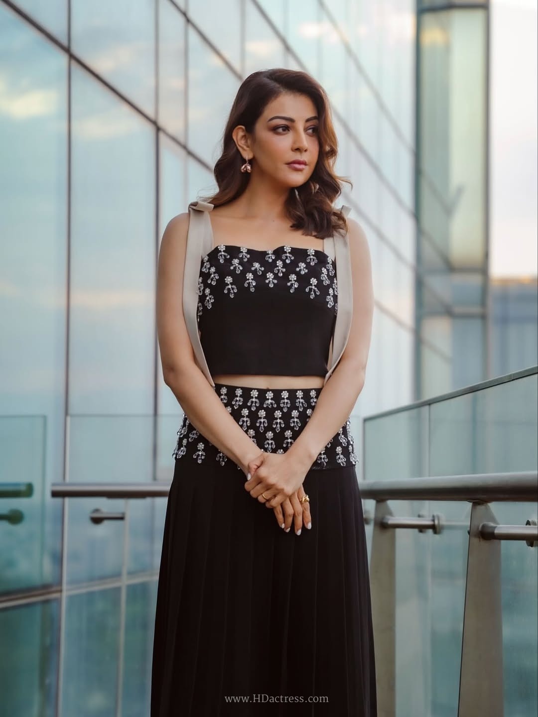 Kajal aggarwal stuns in chic monochrome outfit - Image 11 Kajal aggarwal stuns in chic monochrome outfit - Image 11