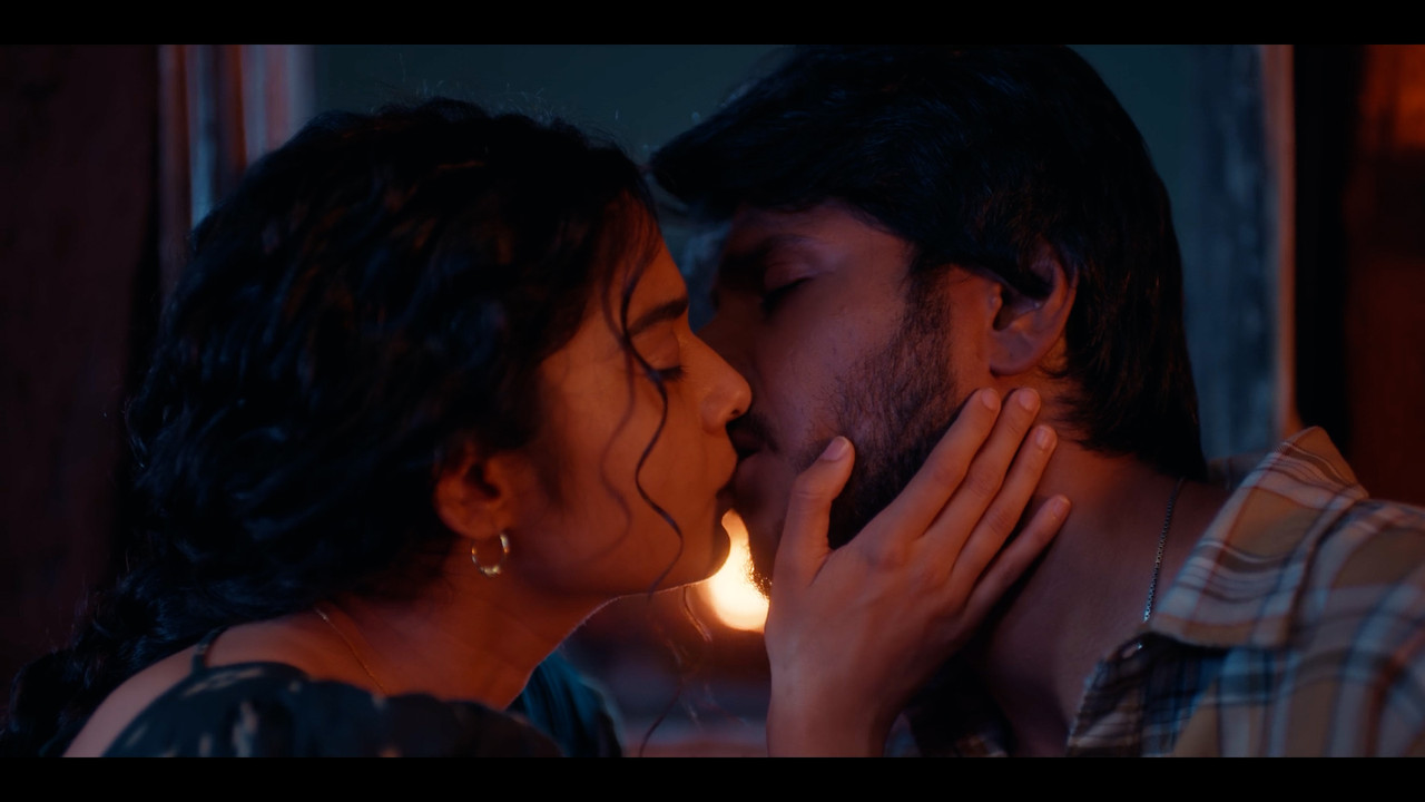 Mithila Palkar Bold Liplock Forms the Ultimate Highlight of Super Subbu