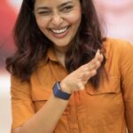 Aishwarya Lekshmi had a good interection with fans enjoyed shaking legs with them in an event. ❤️ #AishwaryaLakshmi #GattaKusthi2