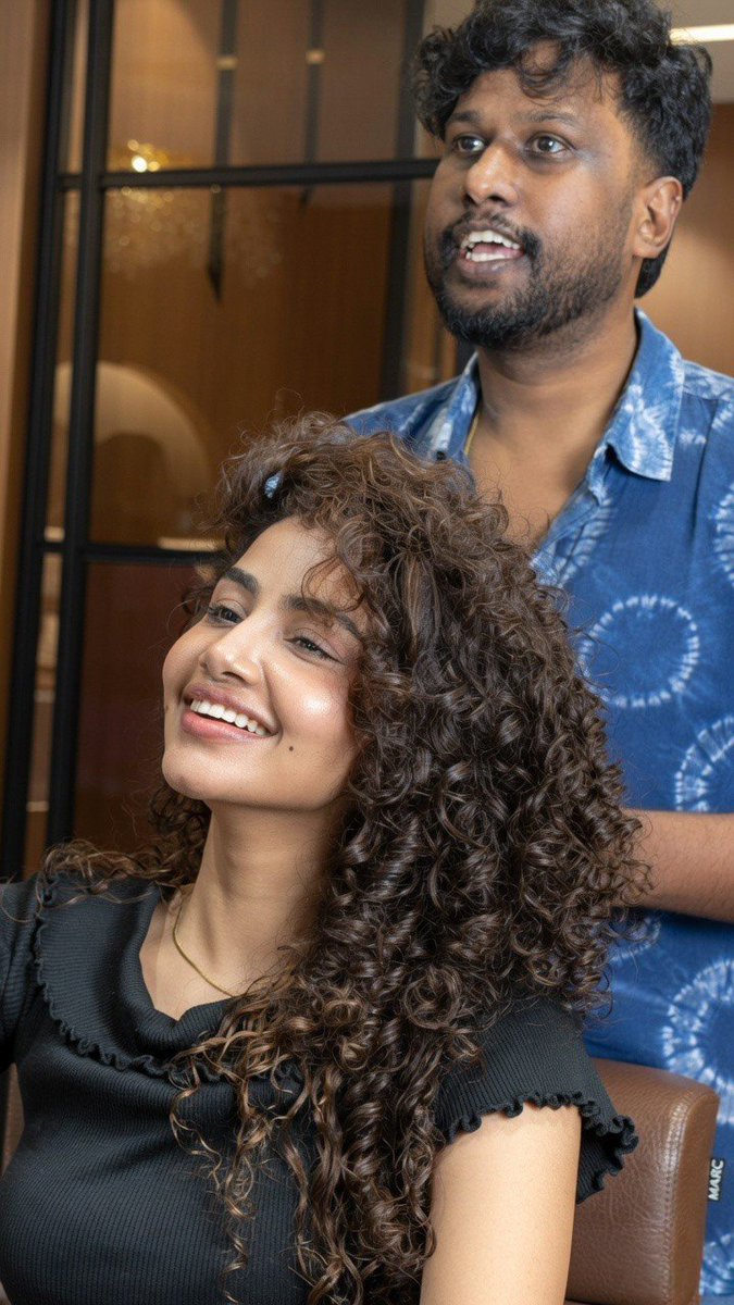 Anupama Parameswaran is back on trends, new hair, new energy on her new journey. ❤️ #AnupamaParameswaran