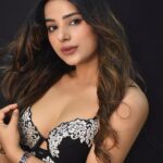 Anushka Srivastava F09fa5b0f09fa4a9 Latest Hd Photos