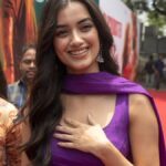 Bhagyashri Borse is seen very happy about the blockbuster response for her latest release #Lenin. ❤️ #BhagyshriBorse