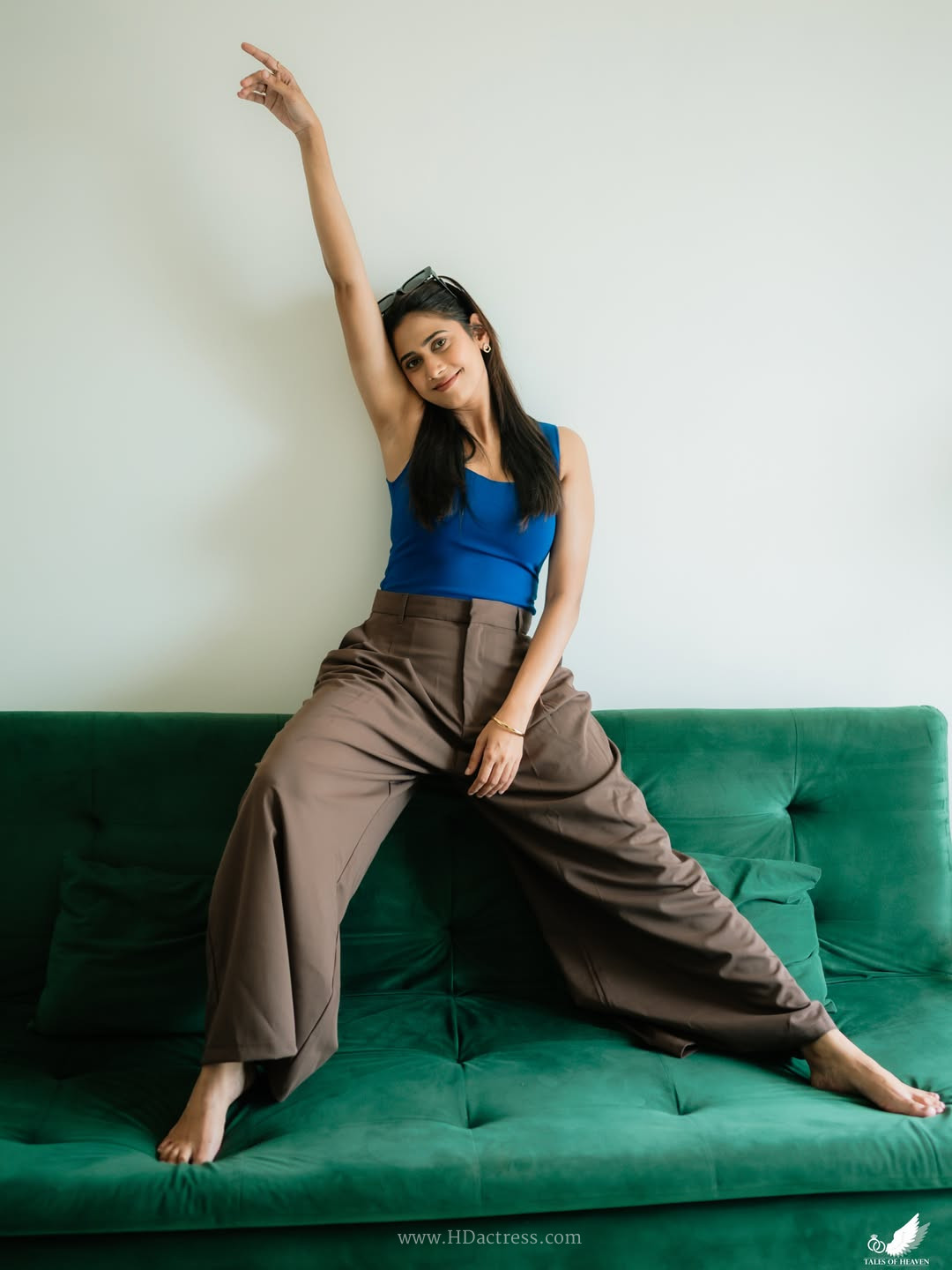 Yogitta Chavan in blue bodysuit and brown trousers Yogitta Chavan in blue bodysuit and brown trousers