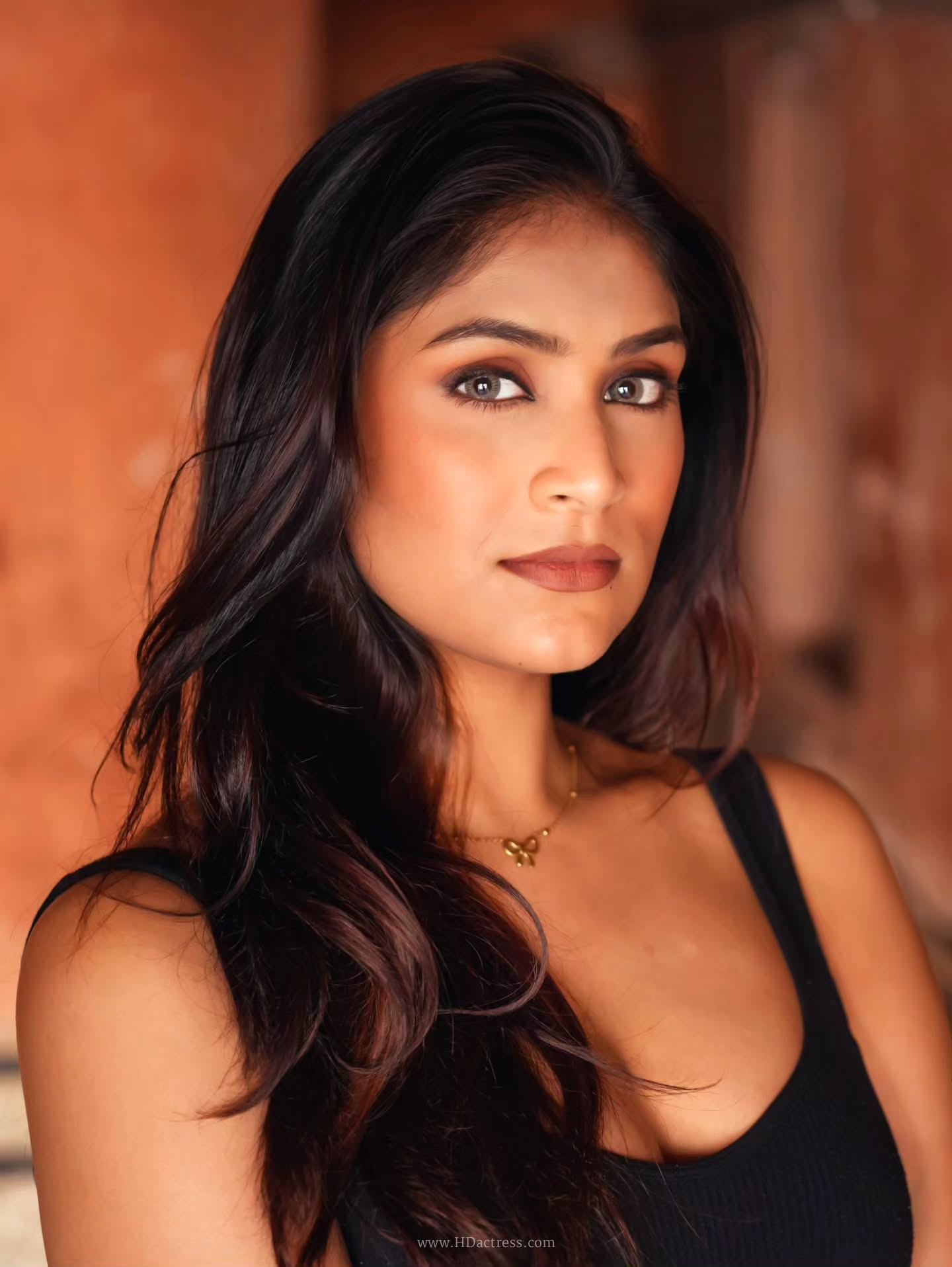 Chiranshi Mathur in black crop top and trousers Chiranshi Mathur in black crop top and trousers