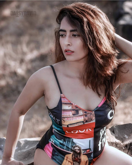 Jinal Joshi in black printed one piece swimsuit Jinal Joshi in black printed one piece swimsuit