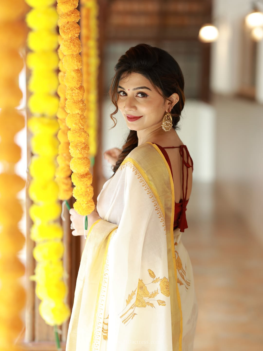 Irene David in traditional Kasavu saree Irene David in traditional Kasavu saree