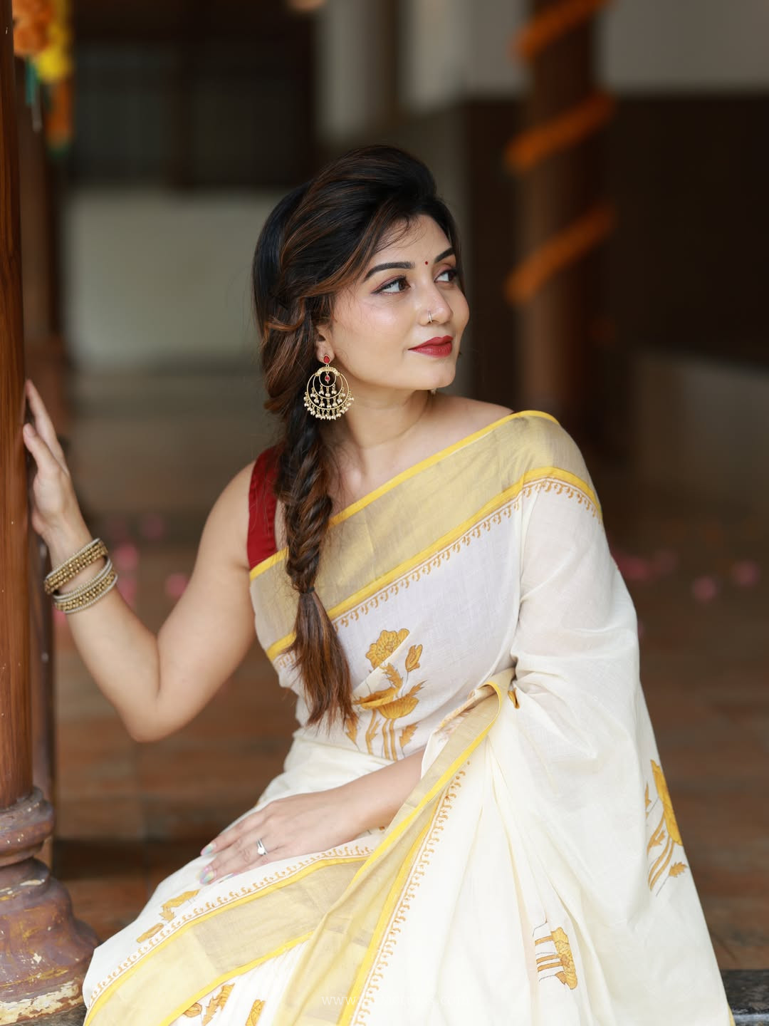Irene David in traditional Kasavu saree Irene David in traditional Kasavu saree