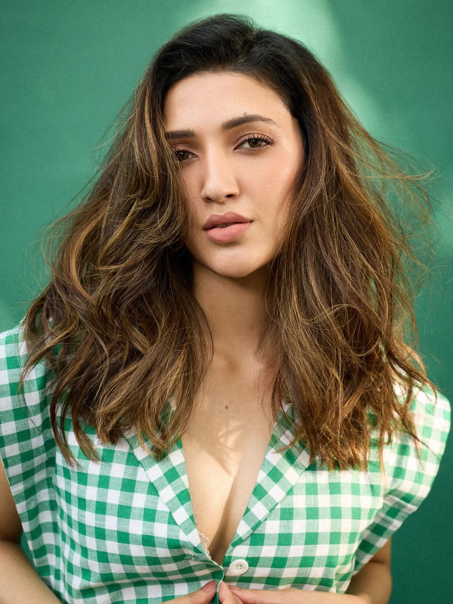 Neha Shetty F09fa5b0f09f929a Latest Hd Photos