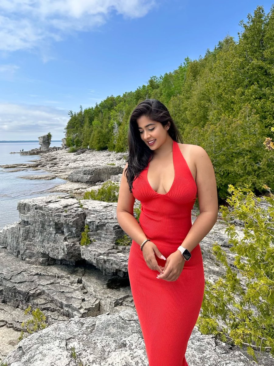Nikita Sharma E299a5efb88ff09f98bb Latest Hd Photos
