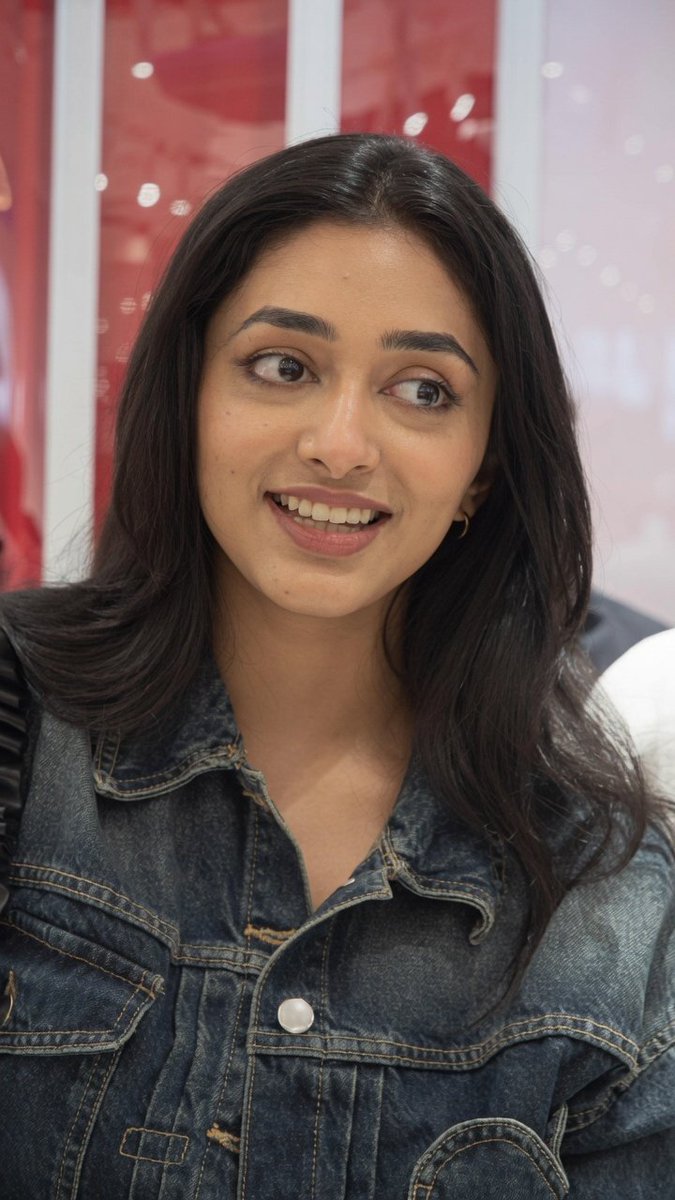 Preity is her name, being pretty is her nature. ❤️ #PreityMukhundhan #IdhayamMurali