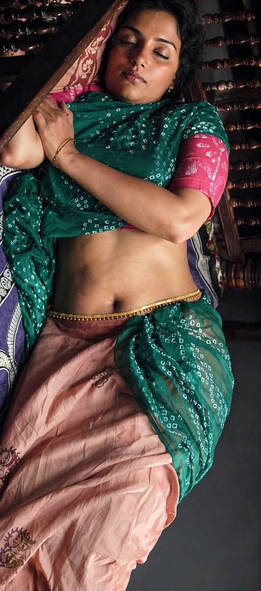R to @Heroinezonly: Image Latest Pictures, Photos