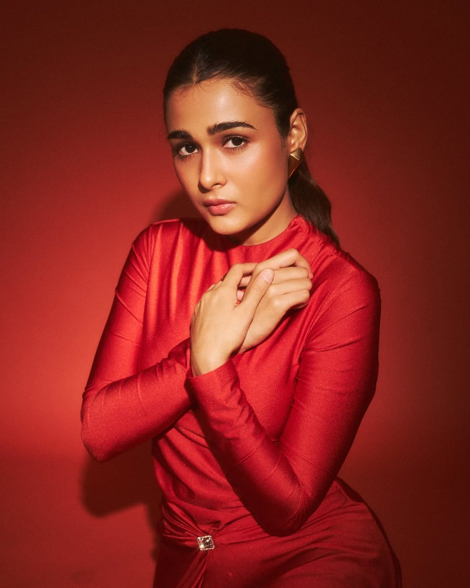 Shalini Pandey F09fa5b5e299a5efb88f Latest Hd Photos