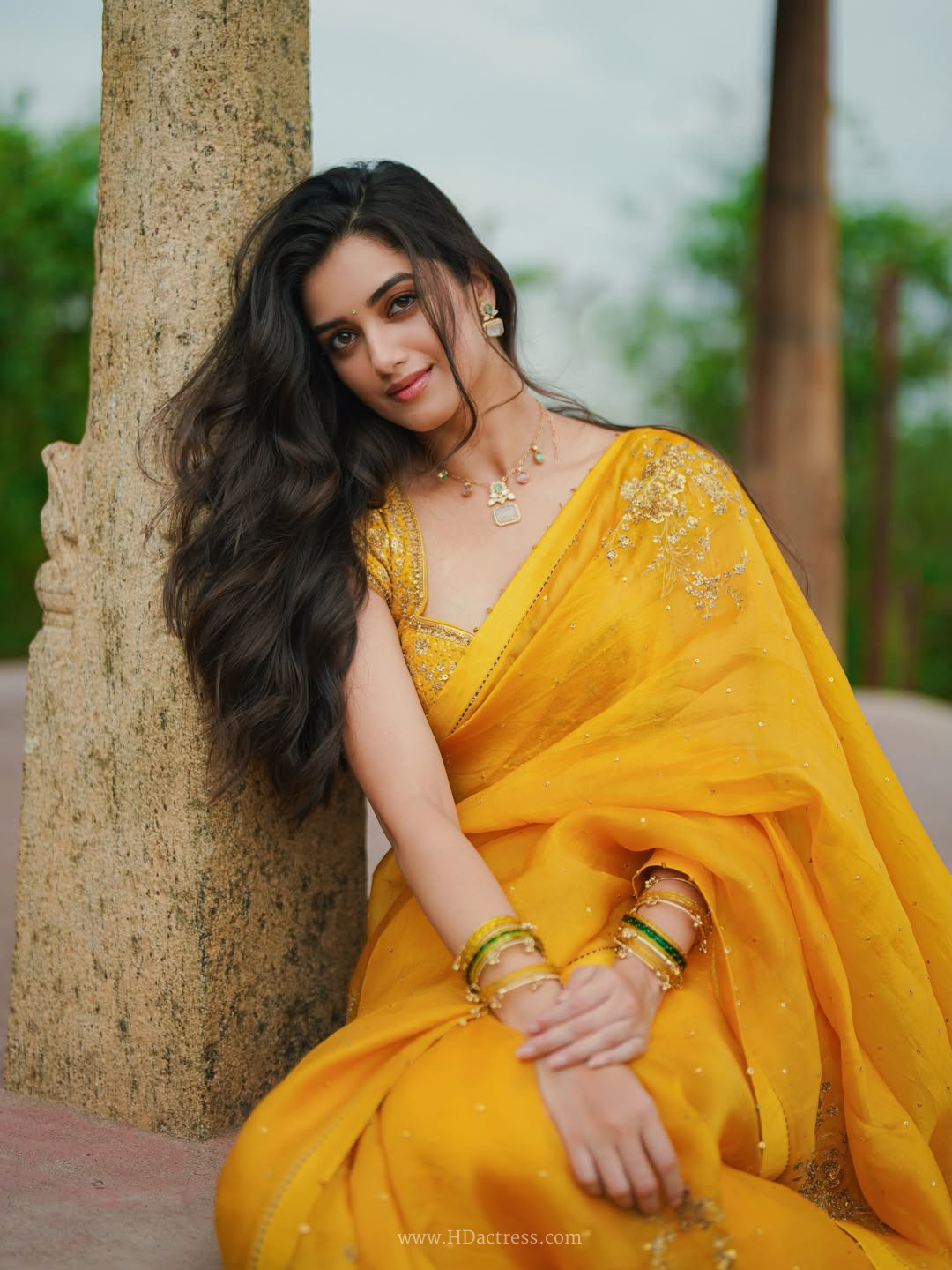 Bhagyashri Borse in yellow embroidered saree Bhagyashri Borse in yellow embroidered saree