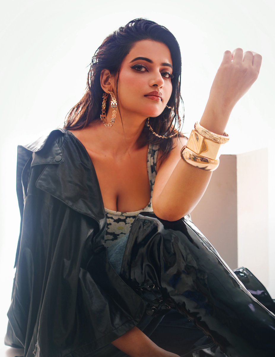 Ushasi ray 🥵😻 Latest HD Photos