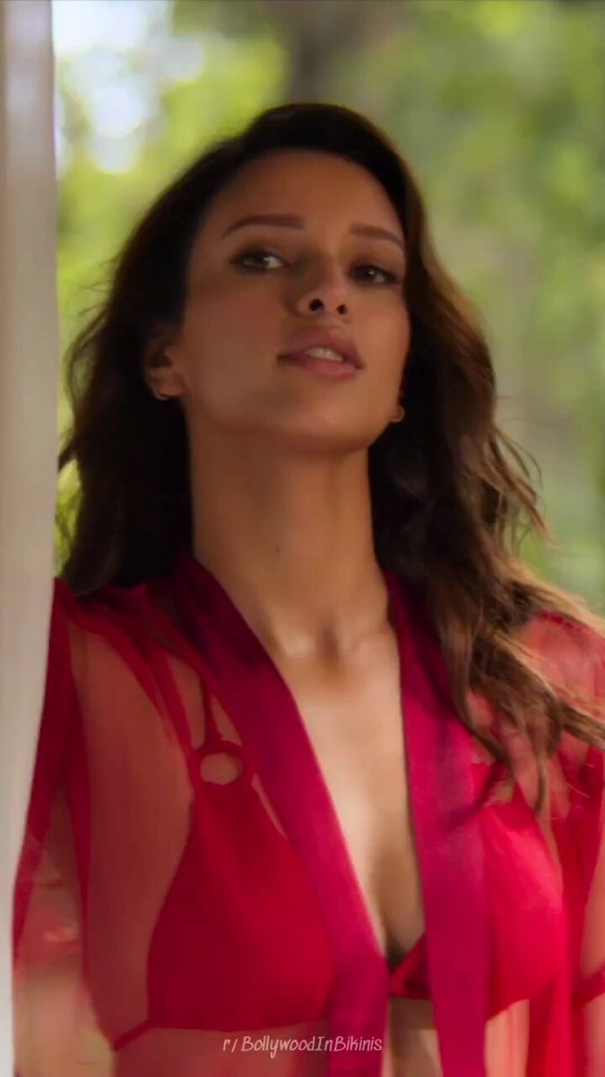 whoever designed Tripti Dimri’s bikini deserves an award Latest Photos