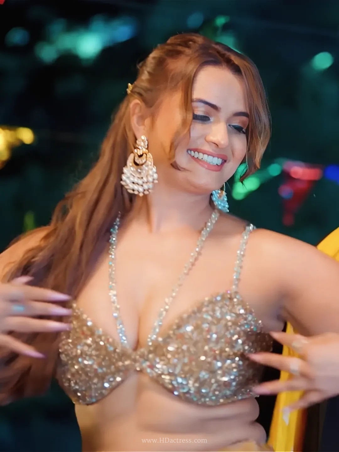 Neelam Giri gorgeous dance performance photos in glittering gold lehanga choli.. - Image 15 Neelam Giri gorgeous dance performance photos in glittering gold lehanga choli.. - Image 15